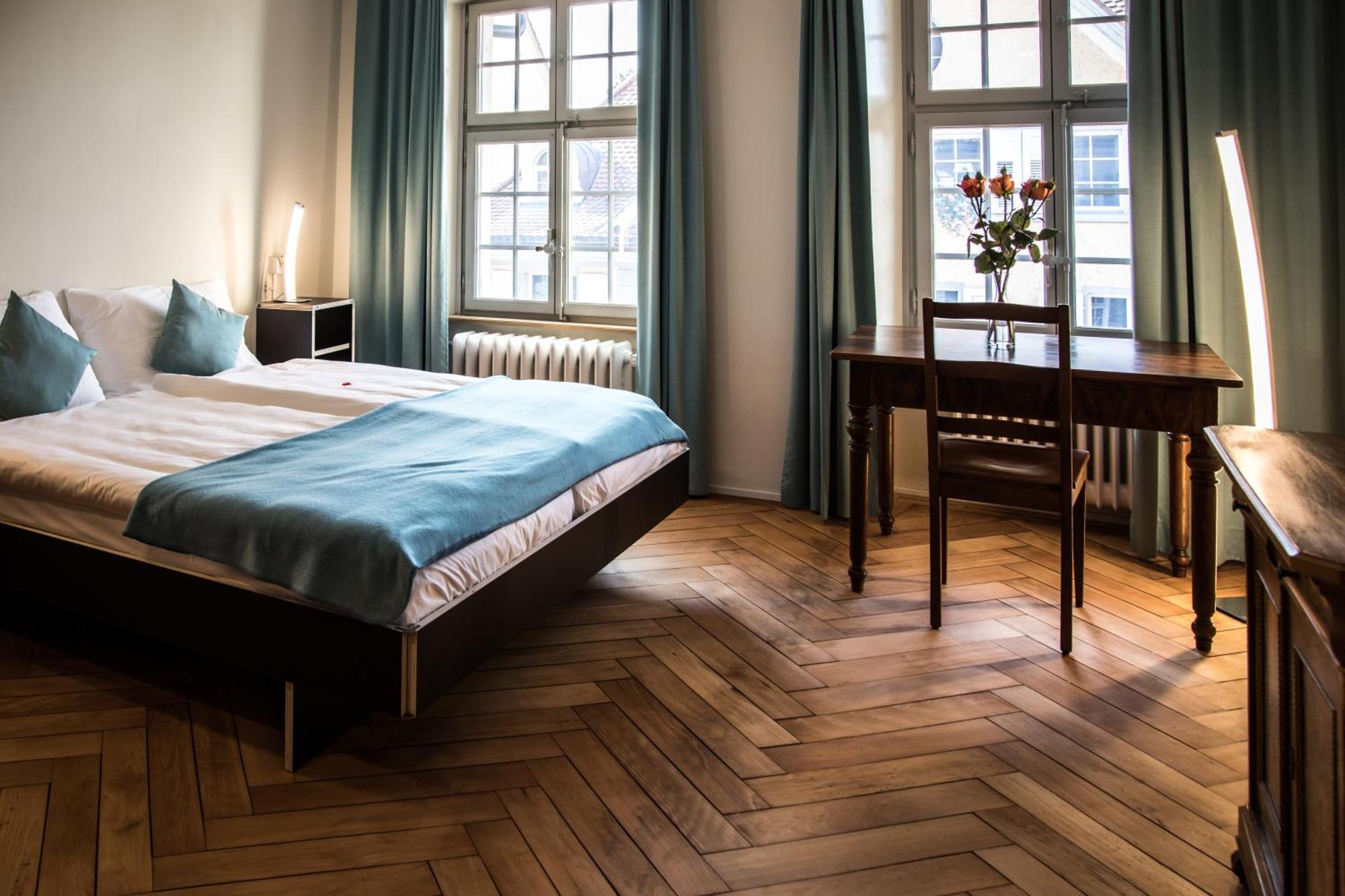 Kreuz Herzogenbuchsee Buitenkant foto